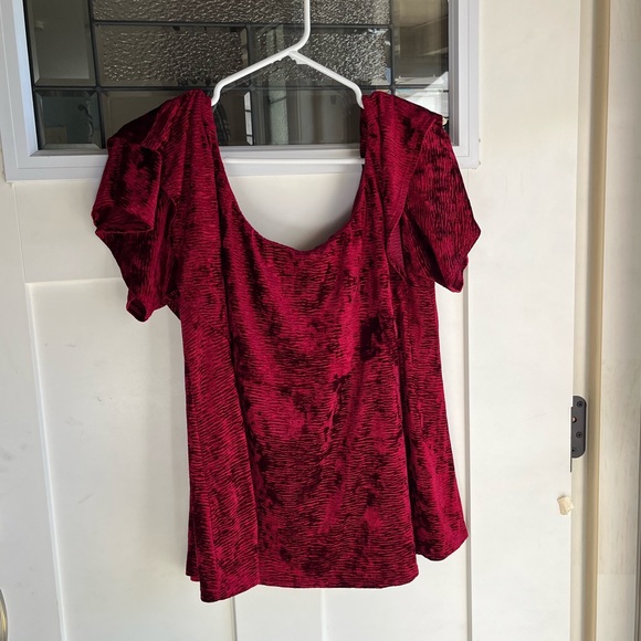 KNOX ROSE crushed red velvet off the shoulder ruffle accent top - Picture 2 of 6